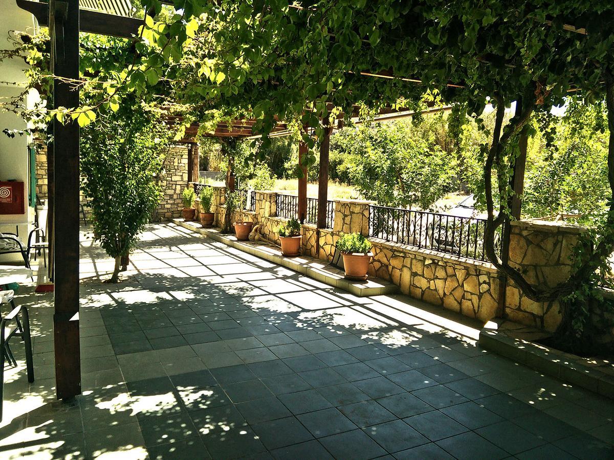 Dimitris Villa Hotel มาตาลา ภายนอก รูปภาพ