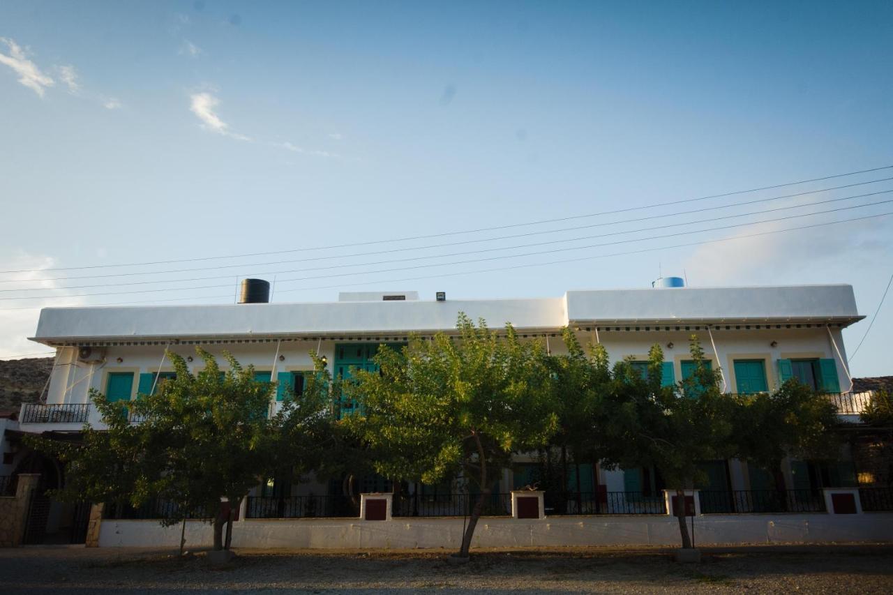 Dimitris Villa Hotel มาตาลา ภายนอก รูปภาพ